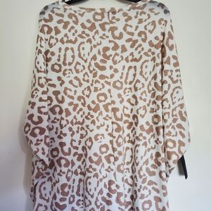 Andree by Unit Leopard Print Ponch Style Top